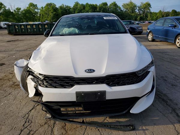 2021 KIA K5