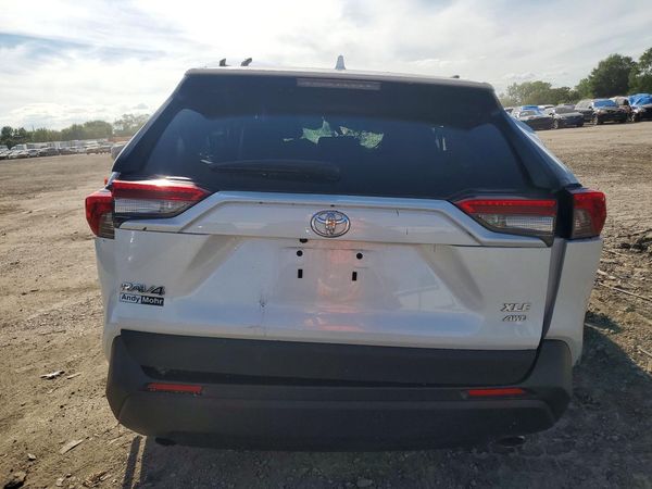 2024 TOYOTA RAV4 XLE Premium — DIRR