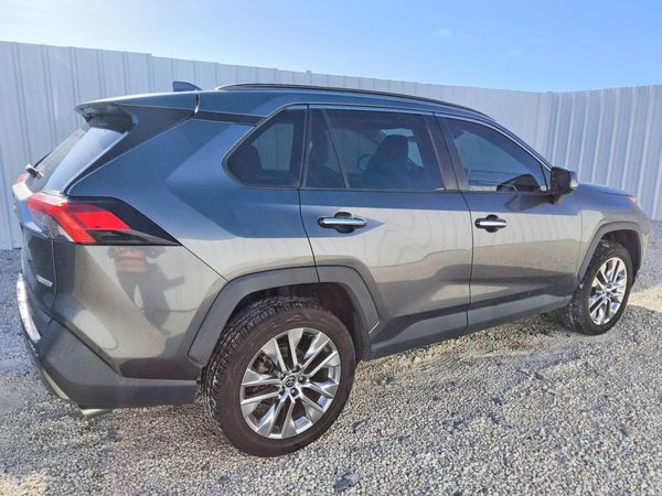2021 TOYOTA RAV4 Limited