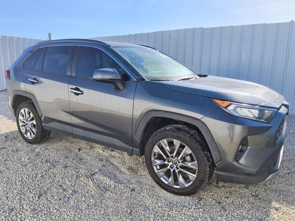 2021 TOYOTA RAV4 Limited