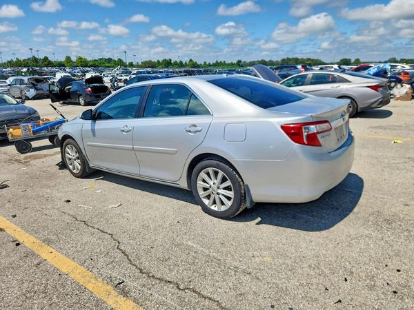 2013 TOYOTA CAMRY