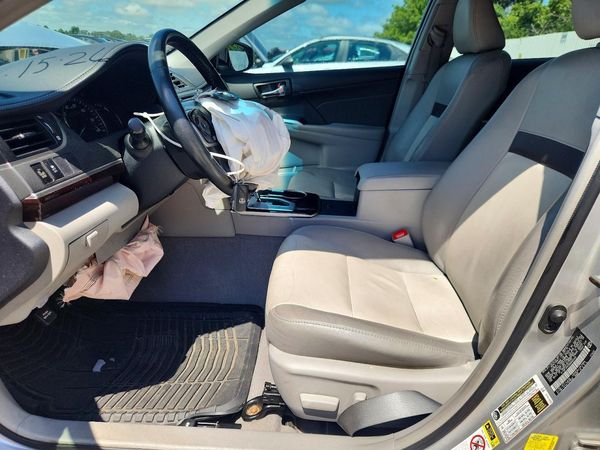 2013 TOYOTA CAMRY