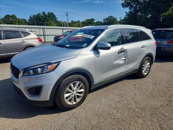 2018 KIA SORENTO L, LX