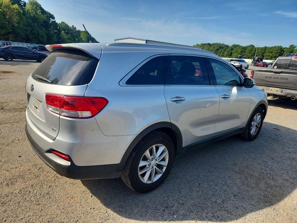 2018 KIA SORENTO L, LX