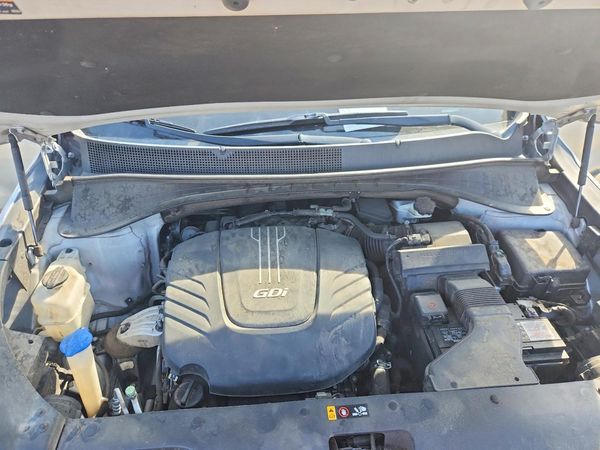 2018 KIA SORENTO L, LX