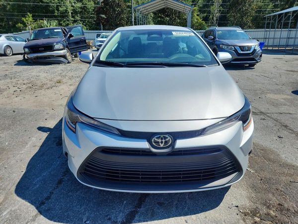 2026 TOYOTA COROLLA