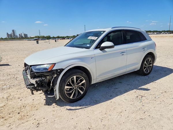 2022 AUDI Q5