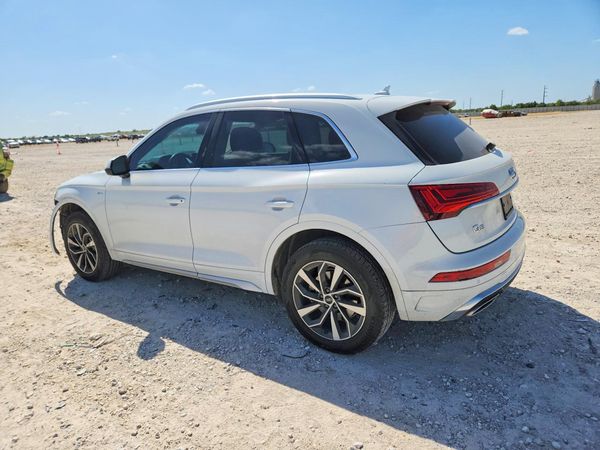 2022 AUDI Q5