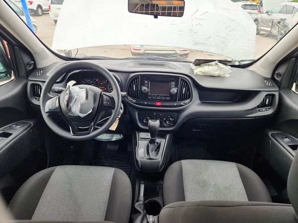 2022 RAM PROMASTER CITY Tradesman