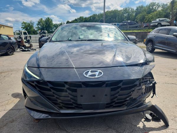 2023 HYUNDAI ELANTRA