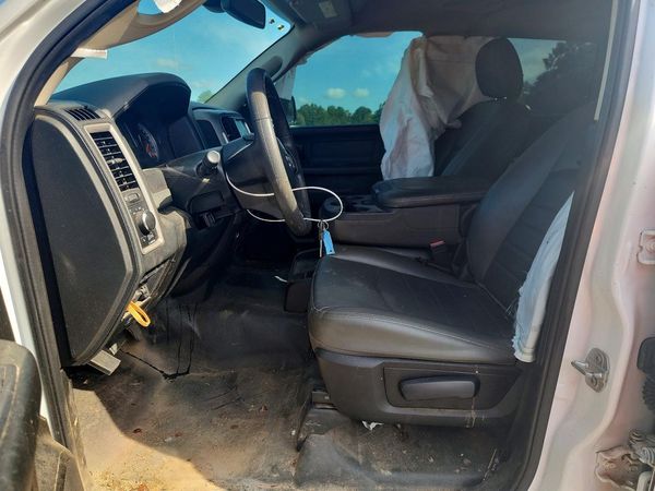 2019 RAM 1500 CLASSIC Tradesman, ST