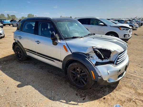 2014 MINI COOPER