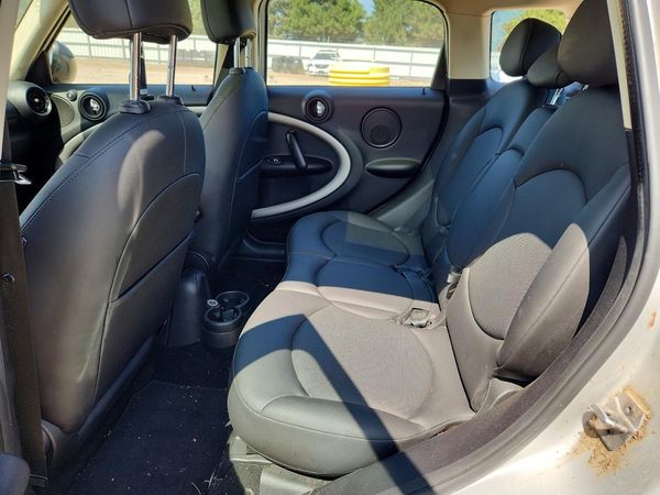 2014 MINI COOPER