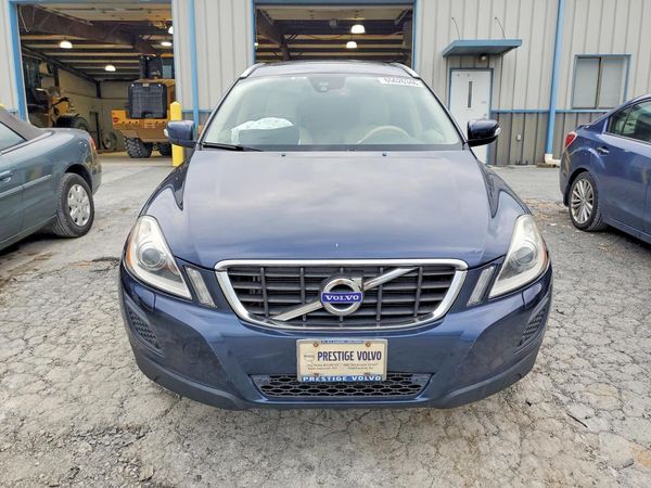 2013 VOLVO XC60
