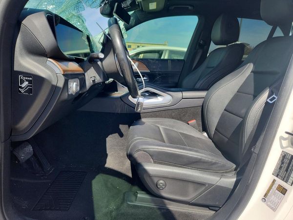 2021 MERCEDES-BENZ GLE