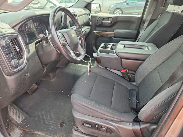 2021 CHEVROLET SILVERADO LT — DENT