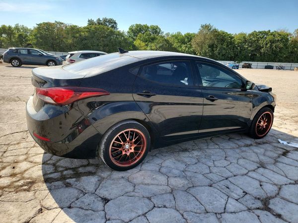 2016 HYUNDAI ELANTRA