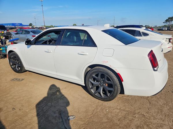 2023 CHRYSLER 300