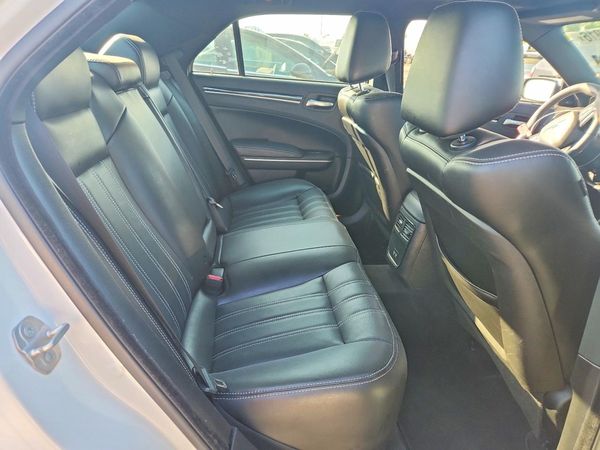 2023 CHRYSLER 300