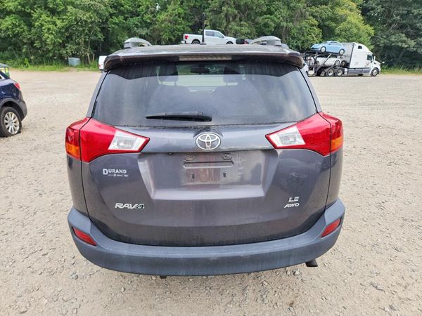 2015 TOYOTA RAV4
