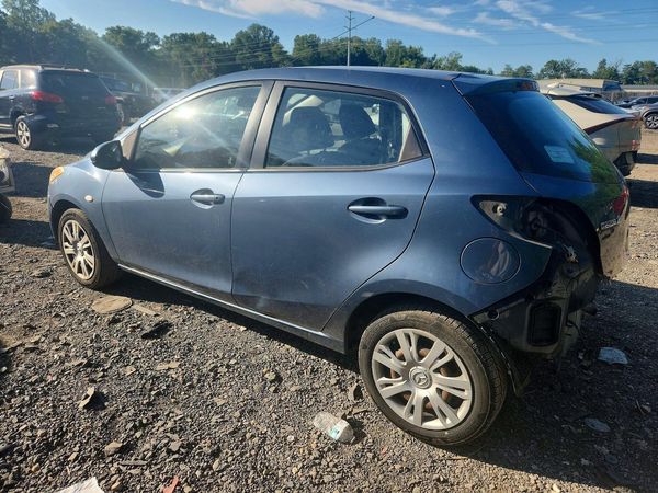 2014 MAZDA MAZDA2 Sport/GX
