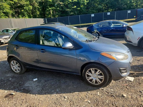 2014 MAZDA MAZDA2 Sport/GX