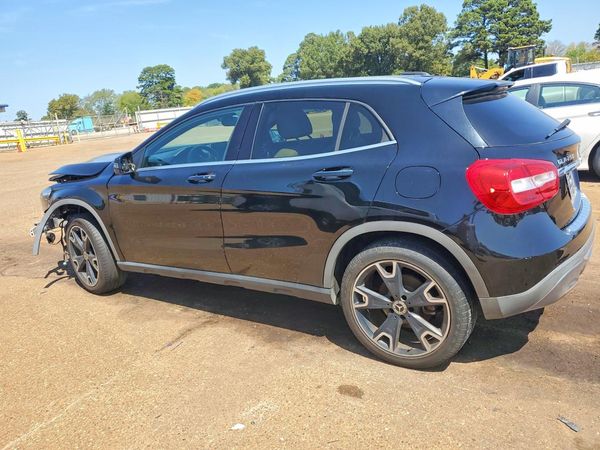 2018 MERCEDES-BENZ GLA-CLASS GLA250 — DSRA