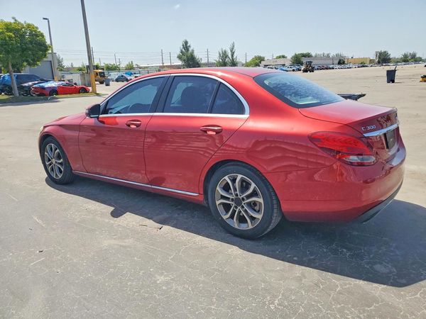 2016 MERCEDES-BENZ C C300