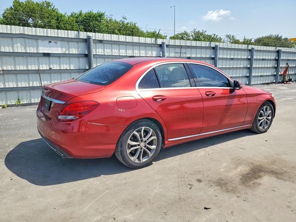 2016 MERCEDES-BENZ C C300