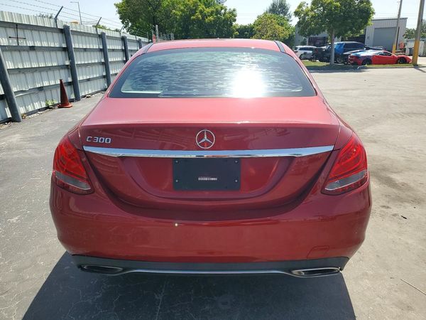 2016 MERCEDES-BENZ C C300