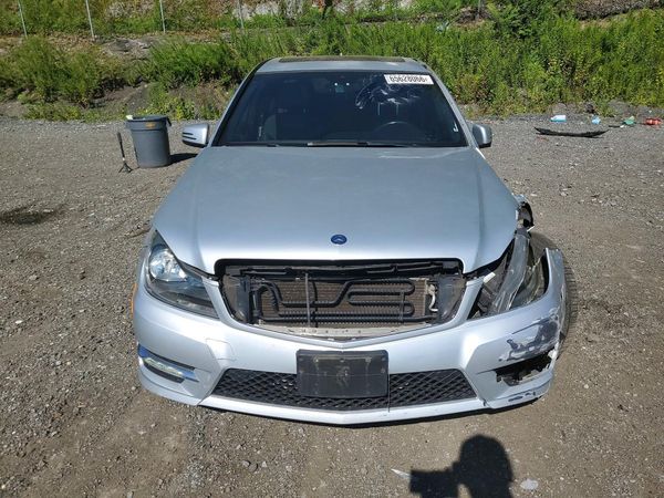 2014 MERCEDES-BENZ C