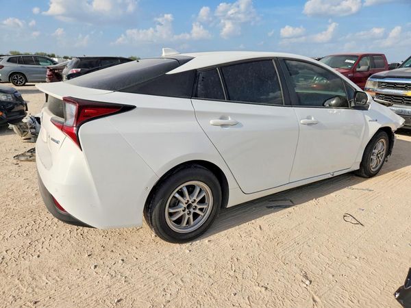 2021 TOYOTA PRIUS