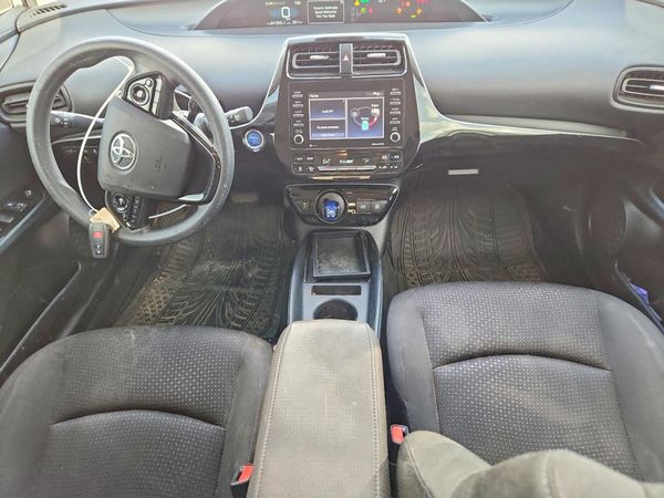 2021 TOYOTA PRIUS