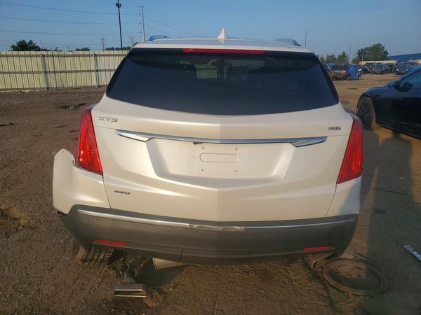 2019 CADILLAC XT5