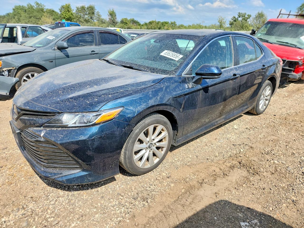 2018 TOYOTA CAMRY