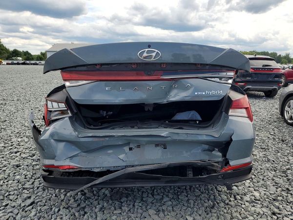 2022 HYUNDAI ELANTRA Blue