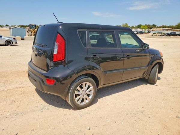 2013 KIA SOUL