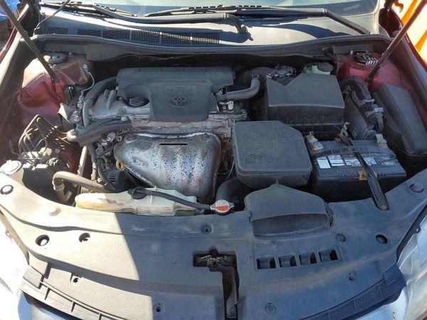 2016 TOYOTA CAMRY