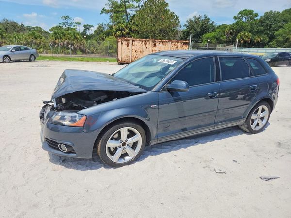2013 AUDI A3 quattro Premium Plus