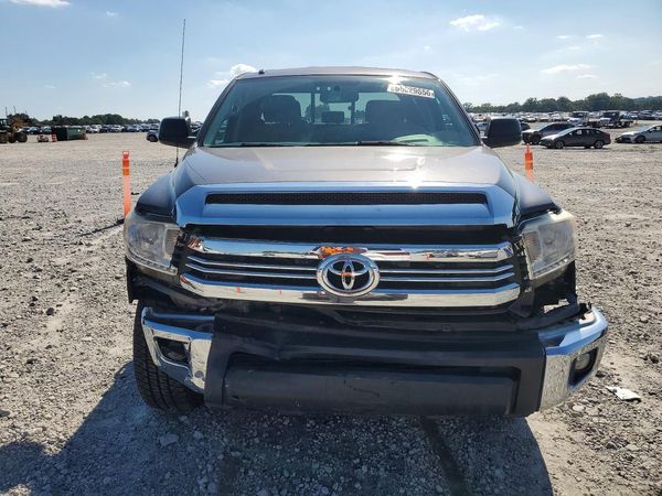 2016 TOYOTA TUNDRA
