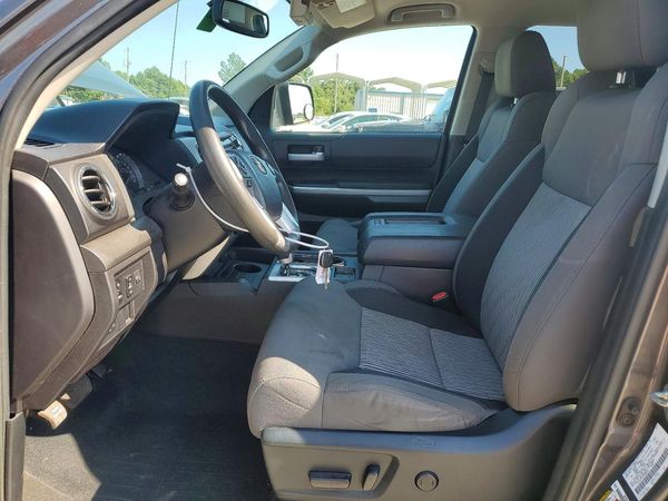 2016 TOYOTA TUNDRA