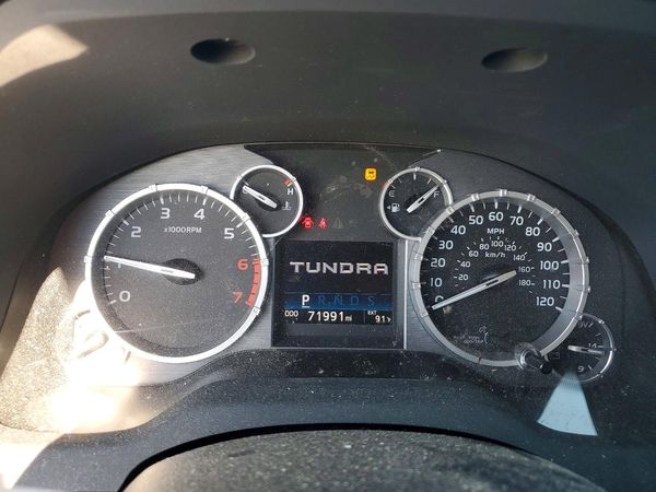 2016 TOYOTA TUNDRA