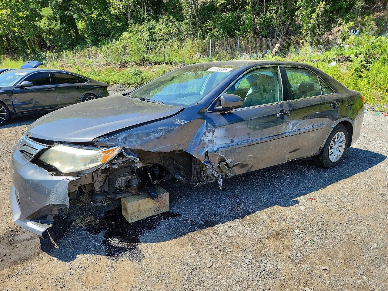 2012 TOYOTA CAMRY