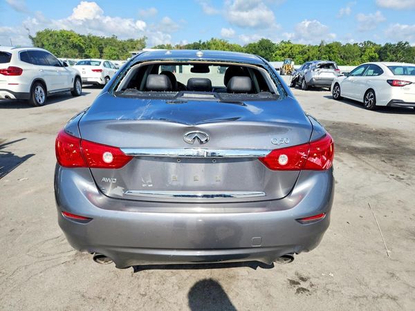 2017 INFINITI Q50