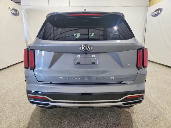 2021 KIA SORENTO S