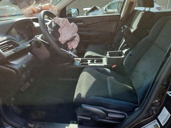 2015 HONDA CRV LX