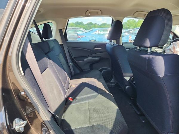 2015 HONDA CRV LX