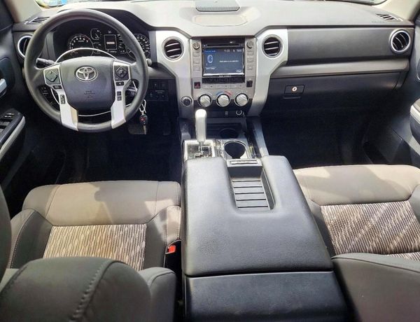 2018 TOYOTA TUNDRA SR5