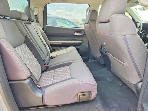 2018 TOYOTA TUNDRA SR5