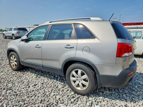 2013 KIA SORENTO Base / LX